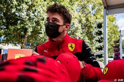 Leclerc, choqué par le vol de sa montre, est ravi de se concentrer sur Imola