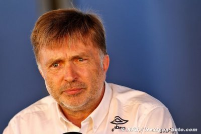 Williams F1 a demandé à Albon d’être ‘plus dur’ avec ses ingénieurs