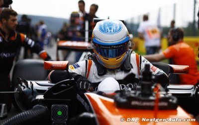 Alonso to decide future after Honda talks