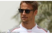 Button warns Rosberg to fear Hamilton's speed