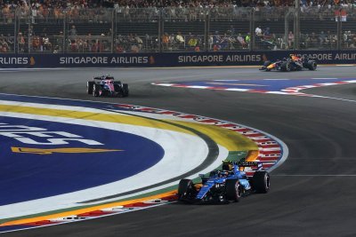 Williams F1&nbsp;: Sainz bondit jusqu’à la dixième place, puis tout s’effondre...