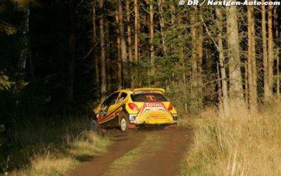 Neuville to go flat out on Golden Stage Rally