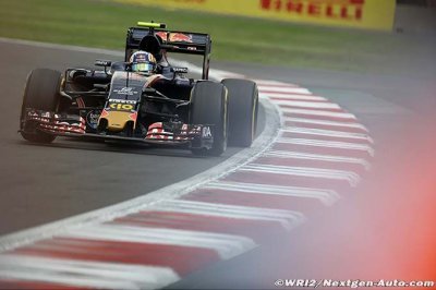 Carlos Sainz est heureux d’être dans le top 10 