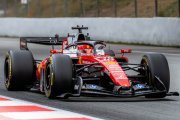 'Tout est nouveau' : Leclerc a découvert une Ferrari SF-26 'hors normes' sur le sec