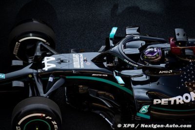 Hill voit le fait que Hamilton soit anobli comme une double reconnaissance