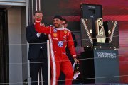 Après sa victoire, Hamilton révèle s'être blessé pour ses débuts avec Ferrari