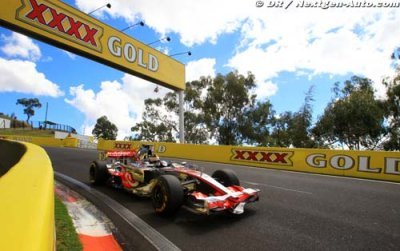History made as Jenson Button drives an F1 car at Bathurst