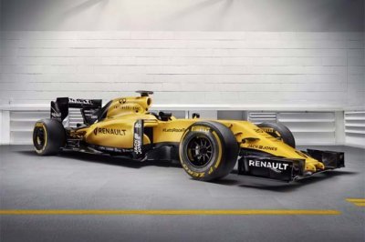 Renault F1 présente sa RS16 et ses vraies couleurs à Melbourne