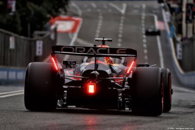 Verstappen hits out at Pirelli’s Baku tyre choice