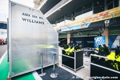 Trois écuries de F1 ont failli recevoir leur fret en retard à Melbourne