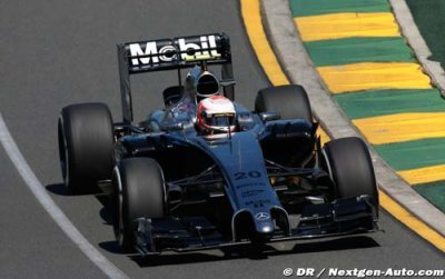 Première course et premier podium pour Magnussen