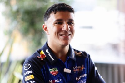 Officiel&nbsp;: Isack Hadjar prolongé par Red Bull Racing pour 2027