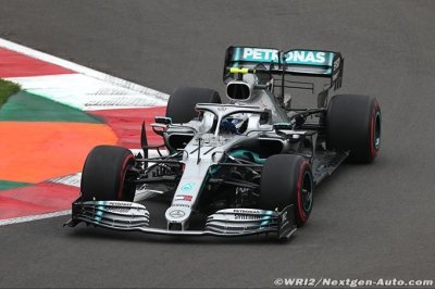 Mercedes constate un retard plus important que prévu