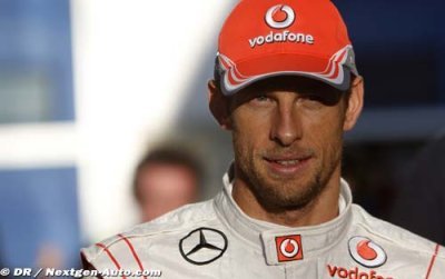 Button hits back at Hamilton’s McLaren criticism