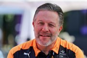 Brown : La F1 prête à modifier les règles si le spectacle déçoit en Australie