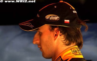 Ferrari eyes Kubica for possible 2013 seat - rumour