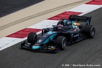 Barcelone, Libres&nbsp;: Albon se place en tête, deux drapeaux rouges