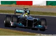 Mercedes invents front wing F-duct for 2012 - report