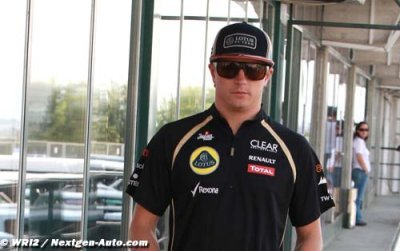 Minardi voit un duel entre Alonso et Raikkonen