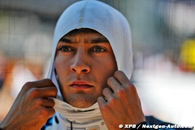 Russell ne sait pas si passer chez Mercedes le fera être compétitif