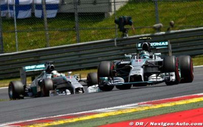 Mind games ’important’ in Mercedes title battle
