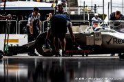 Lowe eyes 'faster car' for Williams in 2018