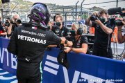 Hamilton évoque sa 'vie d'ermite' lors de cette saison de F1