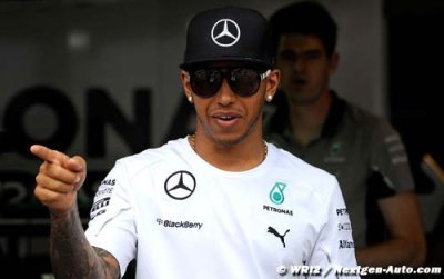 Hamilton ne s’inquiète pas pour son futur chez Mercedes