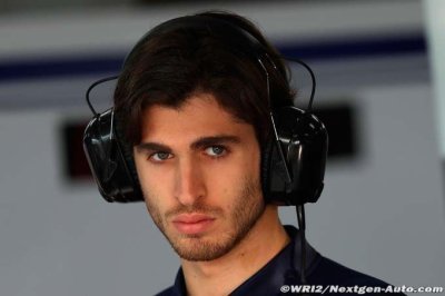 Giovinazzi says 2017 priority is Ferrari