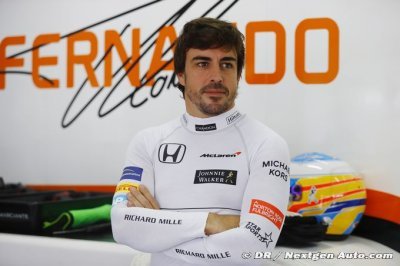 Officiel&nbsp;: Fernando Alonso poursuit avec McLaren
