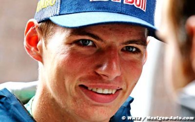 Verstappen passes medical and waits for license