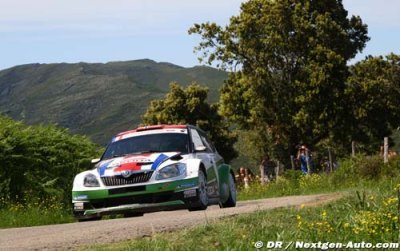 ES7&nbsp;: Mikkelsen termine la première journée en tête