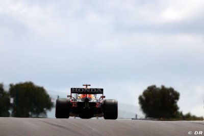 Red Bull must tweak ’bendy’ wing - Marko