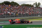 Verstappen vise la course, Albon a testé un nouveau casque