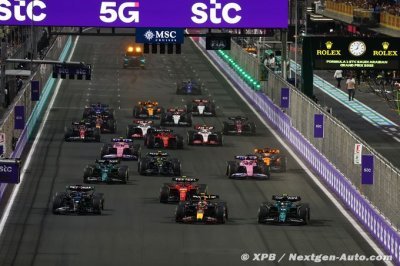 Pérez wins in Jeddah as Verstappen recovers to P2