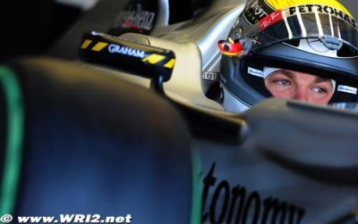 Grosses amendes pour Renault et Mercedes