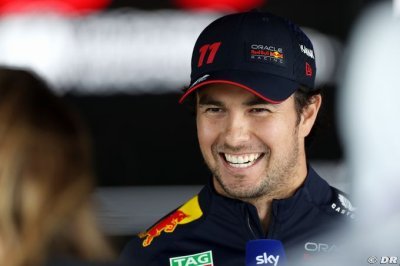 Claims of Verstappen favouritism ’a lie’ - Perez snr
