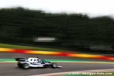 17e sur la grille, Tsunoda a été prudent sous la pluie de Spa