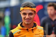 Norris : Verstappen sait 'au fond de lui qu'il se comporte mal'