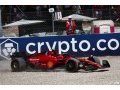 Sainz 'sort des sentiers battus' pour comprendre la Ferrari F1-75