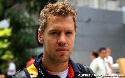 Vettel denies signing 2016 Red Bull extension