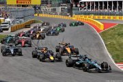 Russell gagne au Canada, Antonelli sur le podium, accrochage entre les McLaren F1