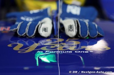 Drivers to wear glove sensor in 2018