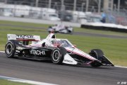 Newgarden s'impose à Indianapolis, premier podium pour VeeKay