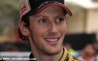 Grosjean happy to ’lose places’ to avoid start crashes
