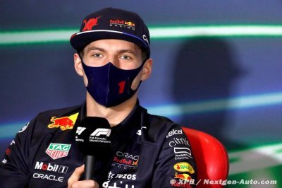 Verstappen met la pression sur Red Bull&nbsp;: J’attends plus de la RB18