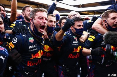 Horner révèle que le Covid-19 a contaminé toute l’équipe Red Bull après Abu Dhabi 2021