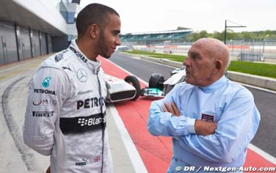 Moss et Mansell épatés par Lewis Hamilton