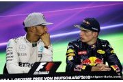 'Fighter' Hamilton can still win title - Verstappen