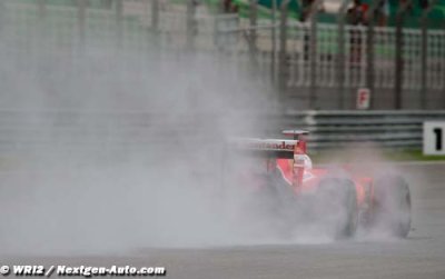 Ferrari, Red Bull et McLaren conviées aux tests pluie de Pirelli